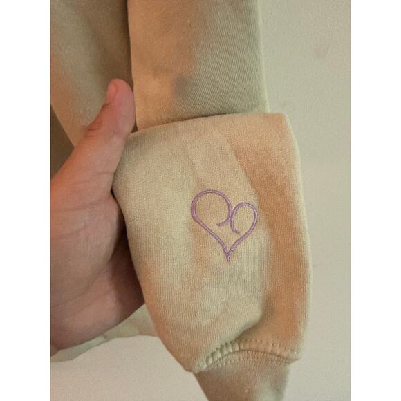 Gildan I Just Wanna Stay in That Lavender Haze Taylor Swift Inspired Sweatshirt - Picture 3 of 6